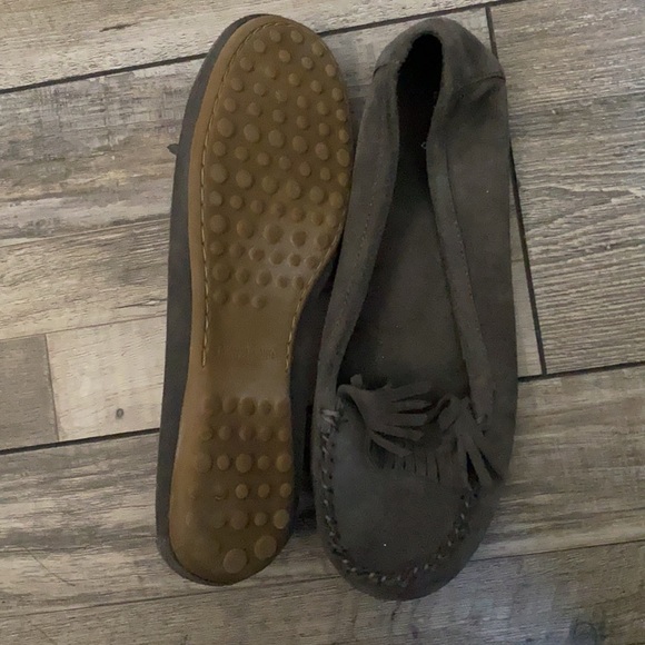Gray Moccasins size 8 - Picture 5 of 5